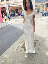 Load image into Gallery viewer, Ivory Ghost gown