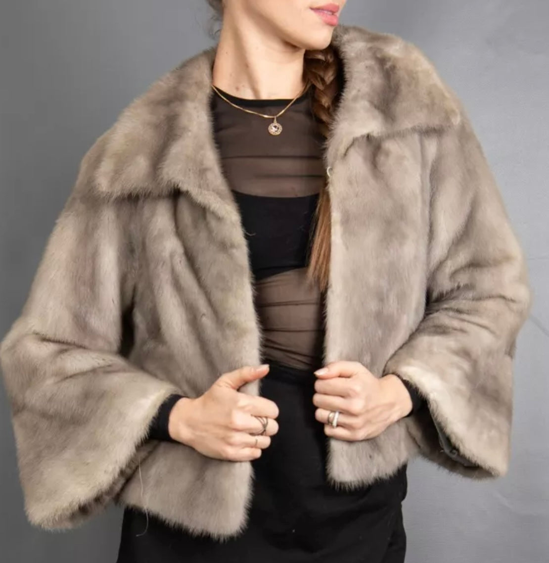 SAGA MINK Sapphire Saga Mink jacket