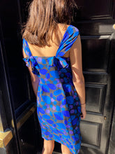 Load image into Gallery viewer, Silk 60’s wiggle dress