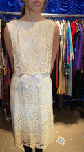 Load image into Gallery viewer, Suzy Perette 60's dress