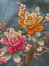 Load image into Gallery viewer, Chinese Embroidered robe