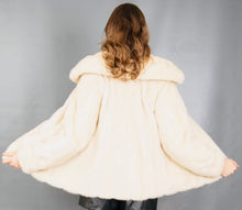 Load image into Gallery viewer, White mink jacket with tags
