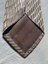 Load image into Gallery viewer, Georgio Armani silk tie
