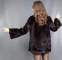 Load image into Gallery viewer, Saga Mink Jacket
