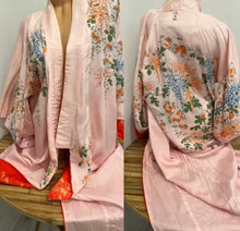 Load image into Gallery viewer, Hayashi Japanese reversible kimono

