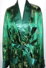 Load image into Gallery viewer, Emerald green vintage brocade XL robe
