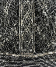 Load image into Gallery viewer, Vintage Black beaded evening purse
