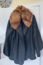 Load image into Gallery viewer, Jeanne Lanvin 40’s silk Taffetta evening jacket
