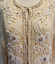 Load image into Gallery viewer, Vintage American 50’s beaded cardy
