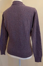 Load image into Gallery viewer, Vintage Scottish cardy
