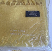Load image into Gallery viewer, Sammy yellow wool fringed

