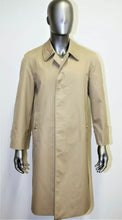Load image into Gallery viewer, Burberrys man’s 44” reg  coat
