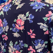 Load image into Gallery viewer, Navy floral 40’s print frock
