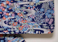 Load image into Gallery viewer, Japanese wedding  kimono
