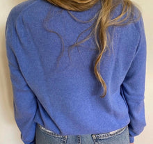 Load image into Gallery viewer, Club Room V two ply cashmere

