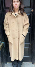 Load image into Gallery viewer, Beige cashmere mix coat
