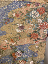 Load image into Gallery viewer, Japanese wedding kimono
