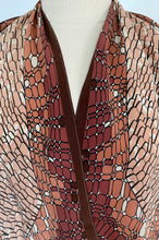 Load image into Gallery viewer, Vintage silk pointed scarf
