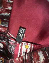 Load image into Gallery viewer, Man’s silk print vintage scarf
