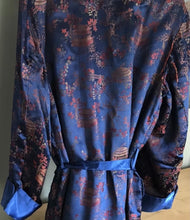 Load image into Gallery viewer, Brocade blue dressing gown
