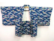 Load image into Gallery viewer, Blue pine leaf print haori
