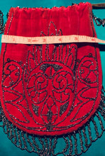 Load image into Gallery viewer, Red velvet cut steel evening purse
