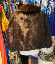 Load image into Gallery viewer, Saga mink bolero jacket
