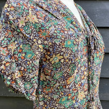 Load image into Gallery viewer, 40’s silk crepe floral frock
