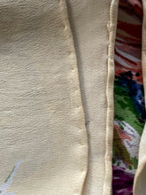Load image into Gallery viewer, Crepe pale 40’s floral Jacqmar scarf
