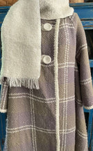 Load image into Gallery viewer, Reversible 50’s wool coat with scarf
