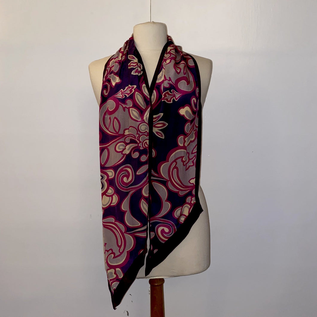 Deco purple silk pointed scarf