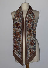 Load image into Gallery viewer, Vintage Liberty Floral silk pointed scarf
