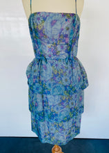 Load image into Gallery viewer, Wendy 60&#39;s tiered peplum frock
