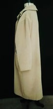 Load image into Gallery viewer, Beige cashmere mix coat
