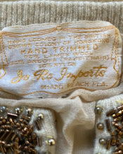 Load image into Gallery viewer, Beaded cream cardy
