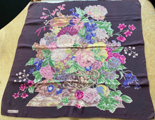 Load image into Gallery viewer, Jacqmar floral purple vintage 40’s

