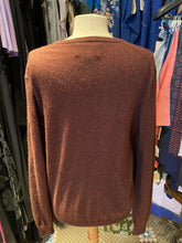 Load image into Gallery viewer, V neck Cashmere 2 ply
