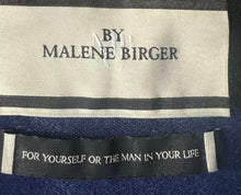 Load image into Gallery viewer, Marlene Berger boyfriend cashmere cardigan
